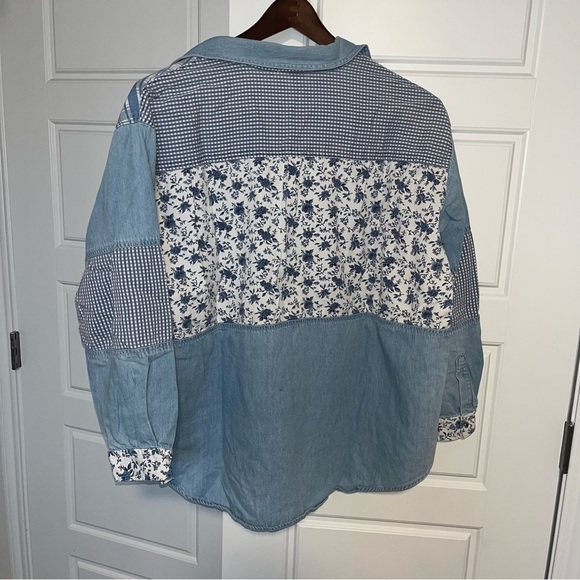 The PERFECT Vintage Style Denim Button Up - Picture 4 of 4